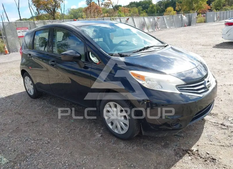2015 Nissan VERSA photo