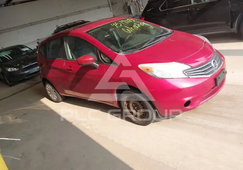 2015 Nissan VERSA фото
