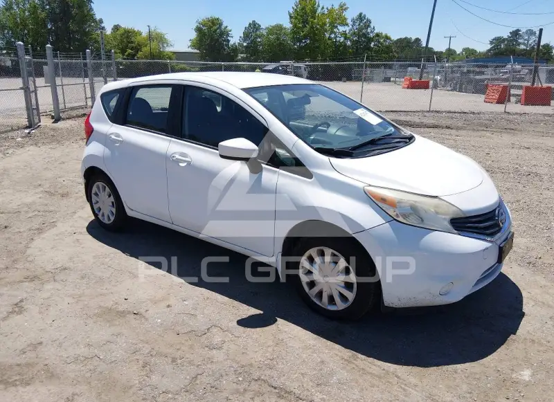 2015 Nissan VERSA фото