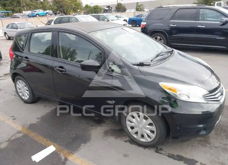 2015 Nissan VERSA photo