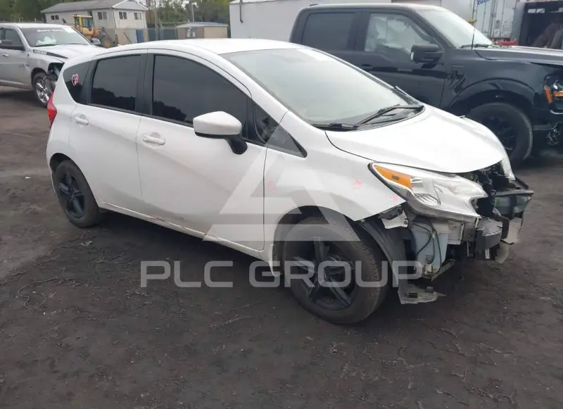 2015 Nissan VERSA photo