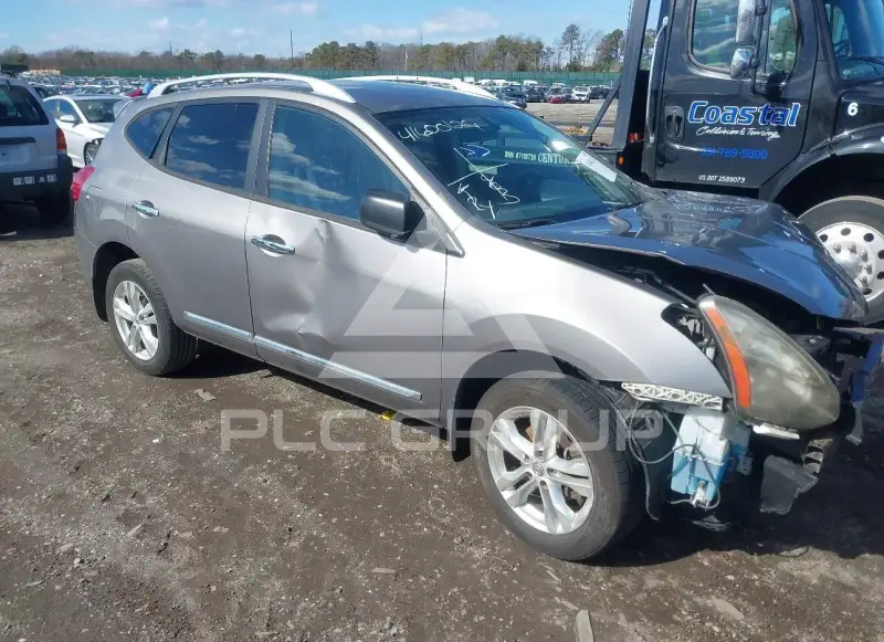 2015 Nissan ROGUE photo