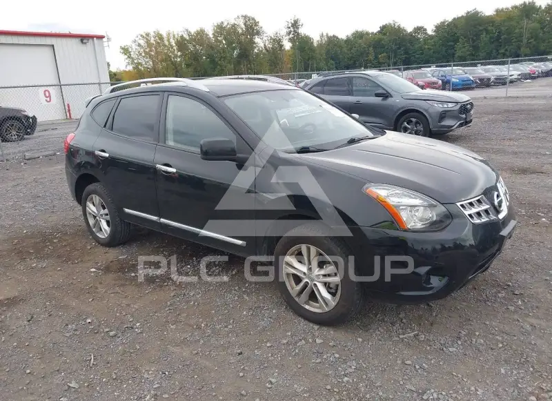 2015 Nissan ROGUE photo