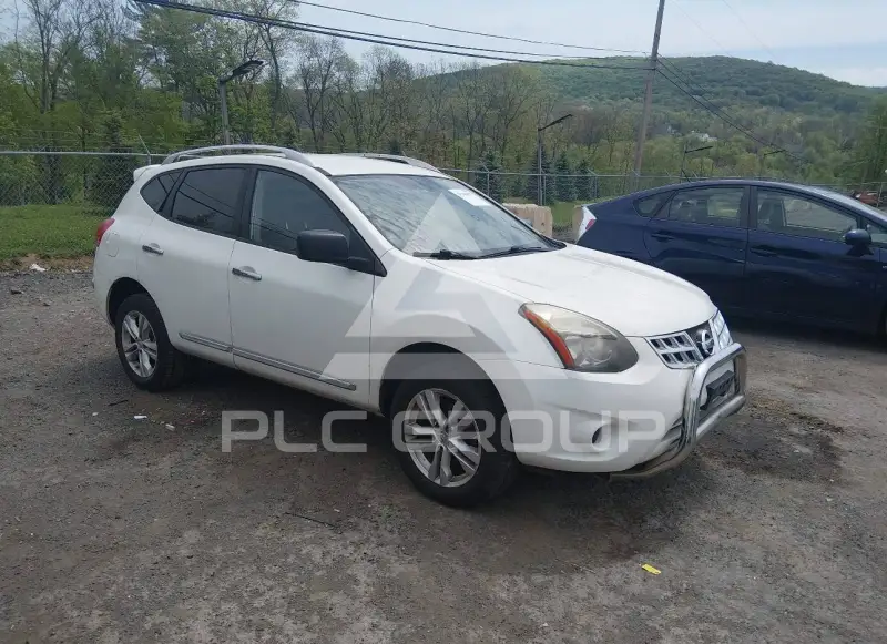2015 Nissan ROGUE photo