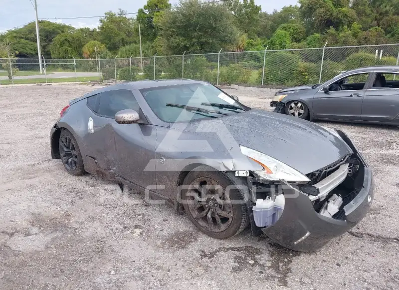 2015 Nissan 370Z фото