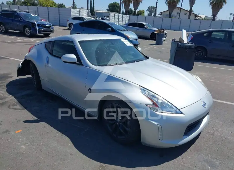 2015 Nissan 370Z фото