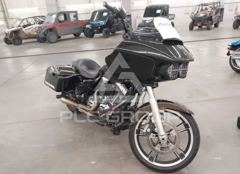 2015 Harley-Davidson FLTRX фото