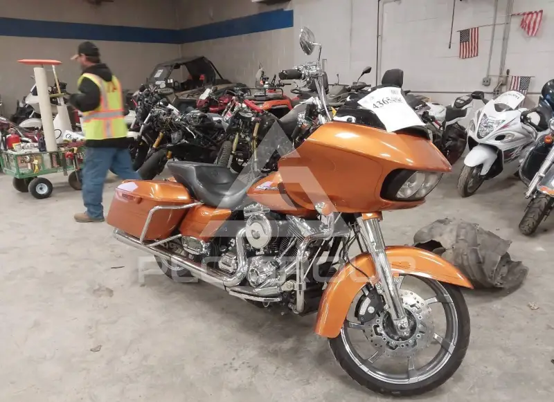 2015 Harley-Davidson FLTRX фото