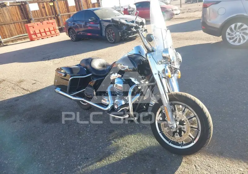 2015 Harley-Davidson FLHR фото