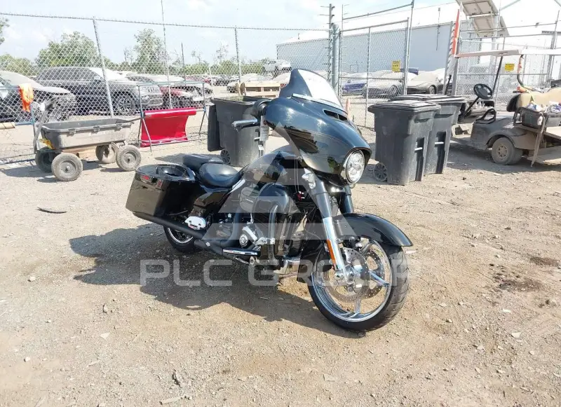 2015 Harley-Davidson FLHX фото