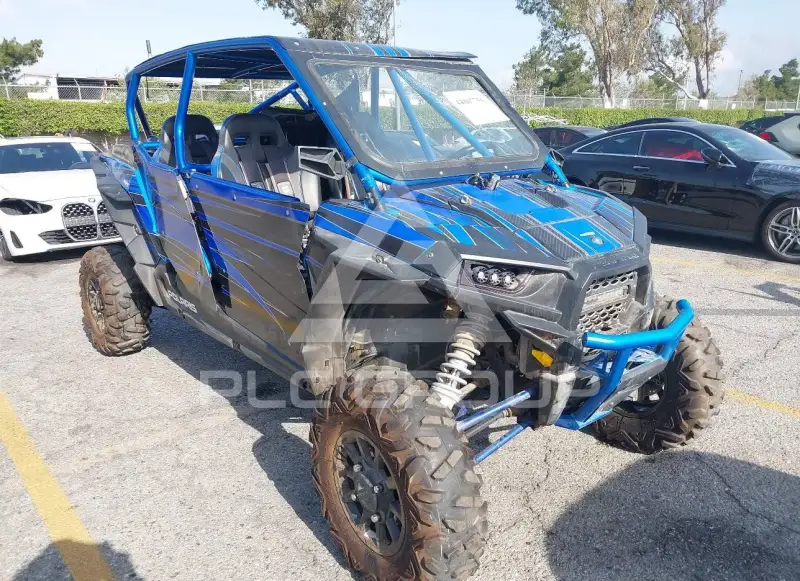 2015 Polaris Rzr photo