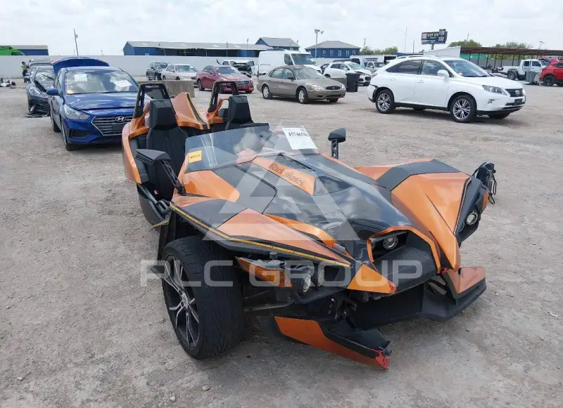 2015 Polaris Slingshot фото