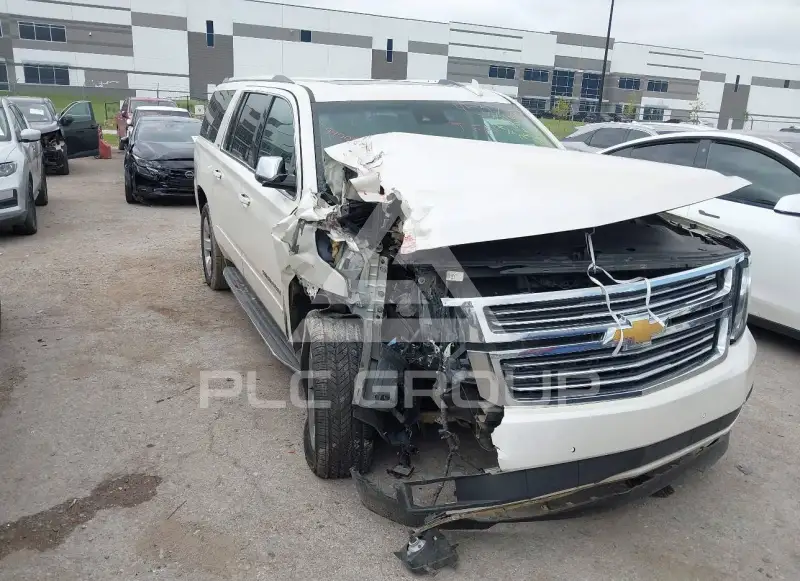 2015 Chevrolet Suburan photo