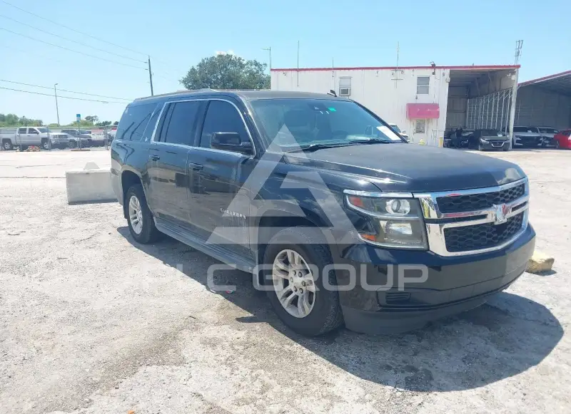 2015 Chevrolet Suburan photo