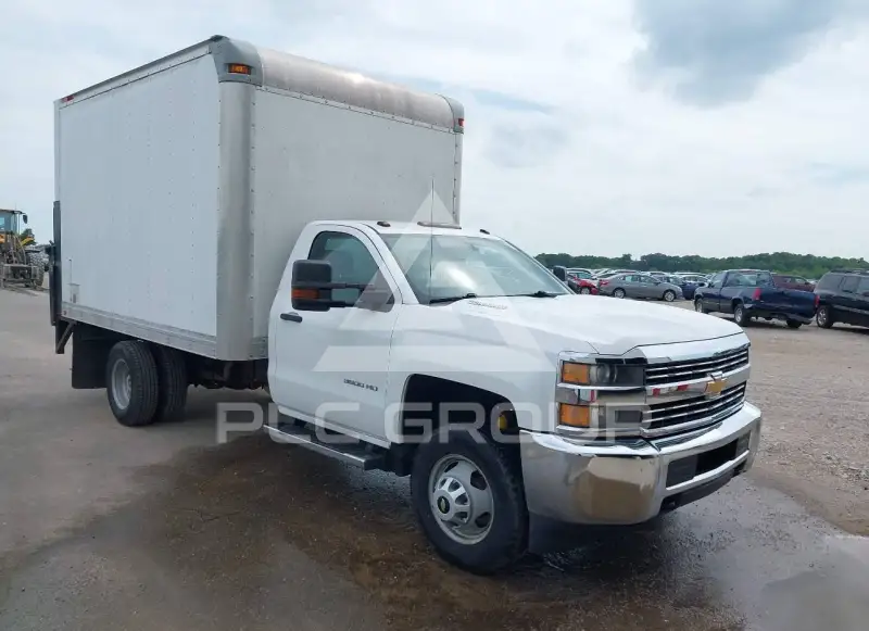 2015 Chevrolet SILVERADO фото