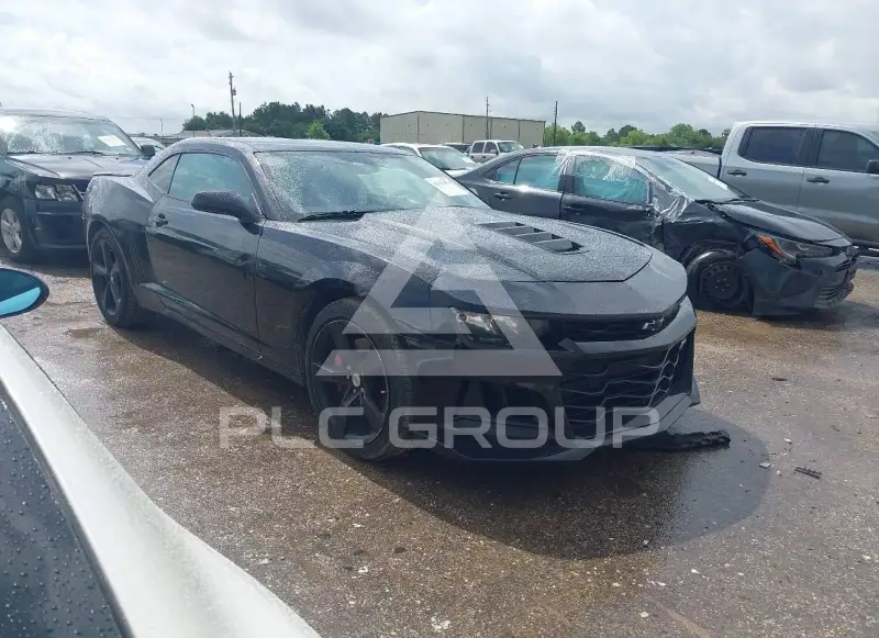 2015 Chevrolet Camaro фото