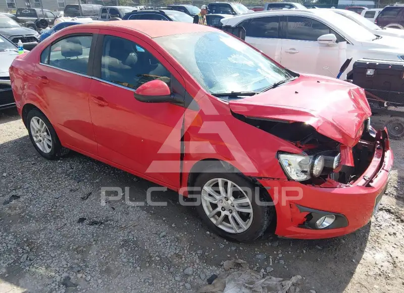 2015 Chevrolet Sonic photo
