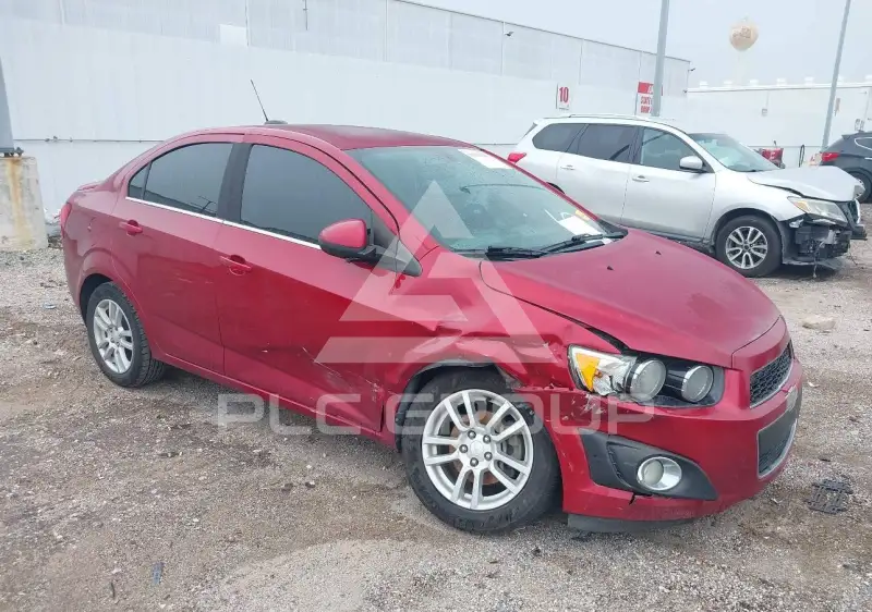 2015 Chevrolet Sonic photo