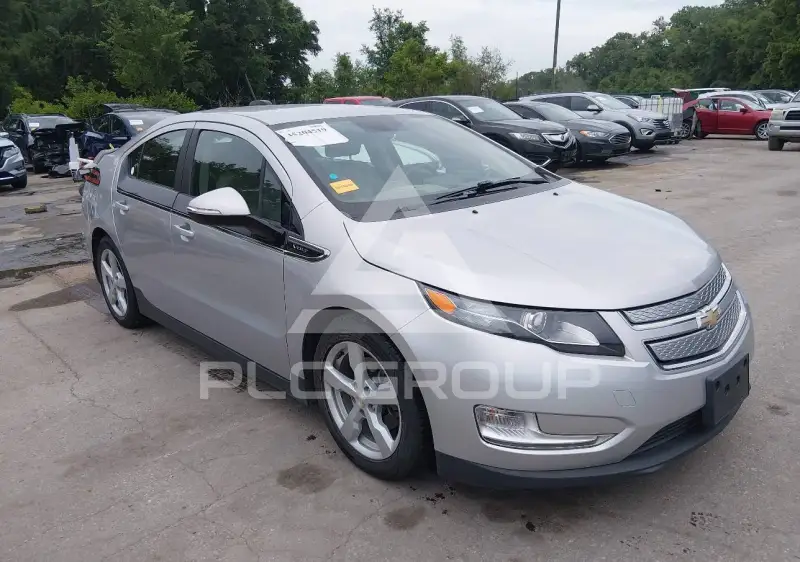 2015 Chevrolet Volt фото
