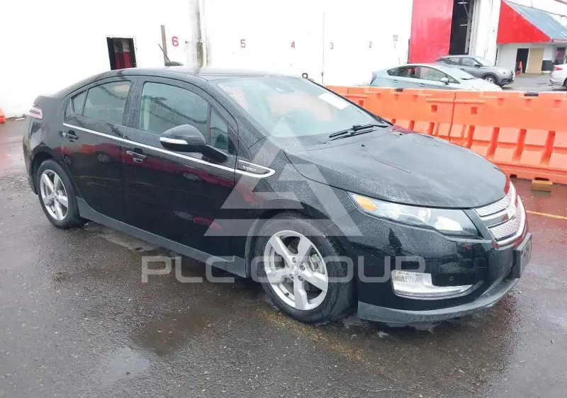 2015 Chevrolet Volt фото