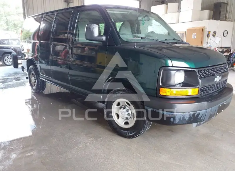 2015 Chevrolet Express фото