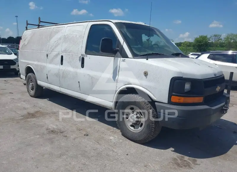 2015 Chevrolet Express фото