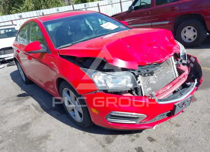2015 Chevrolet Cruze photo