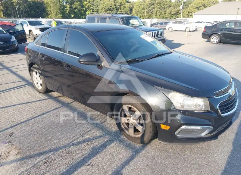 2015 Chevrolet Cruze photo