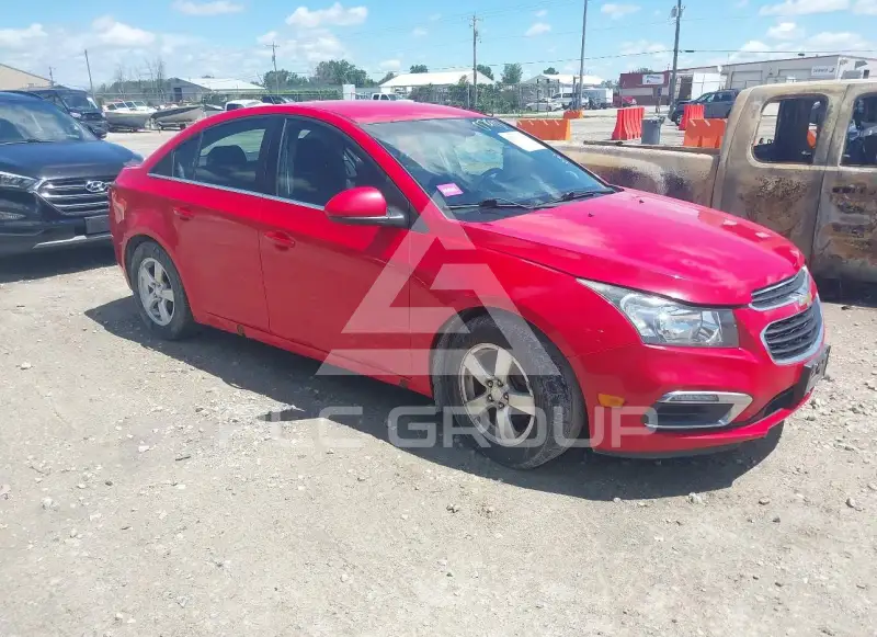 2015 Chevrolet Cruze photo
