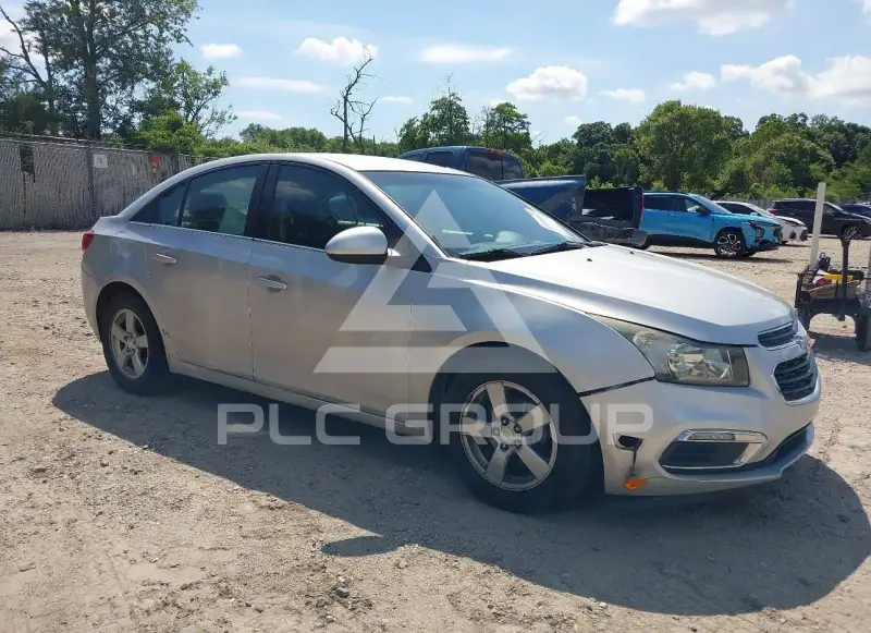 2015 Chevrolet Cruze photo