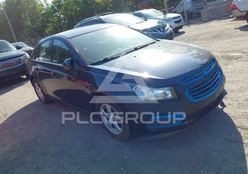 2015 Chevrolet Cruze photo