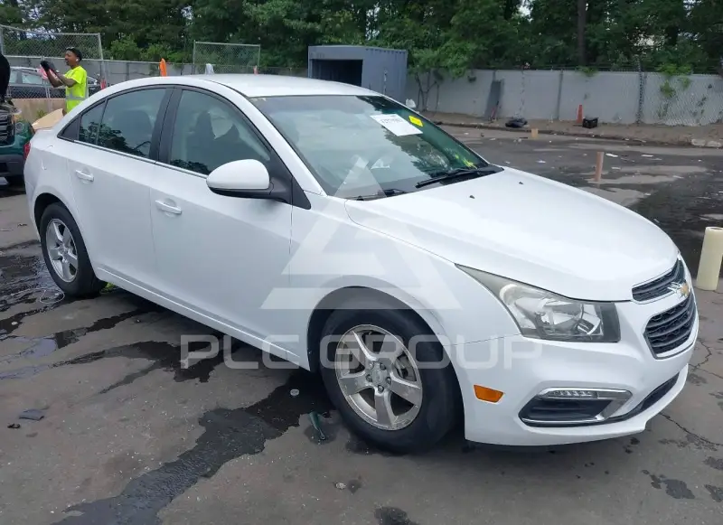2015 Chevrolet Cruze фото