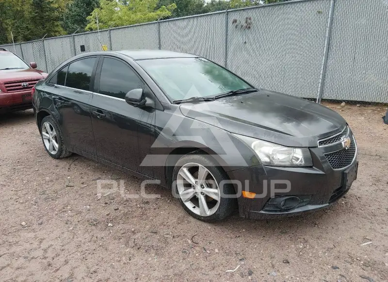 2015 Chevrolet Cruze photo