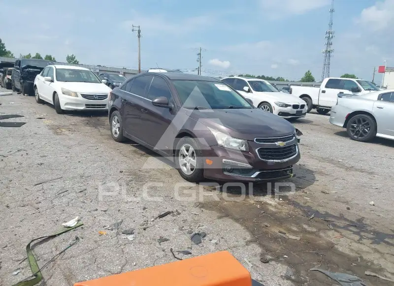 2015 Chevrolet Cruze photo