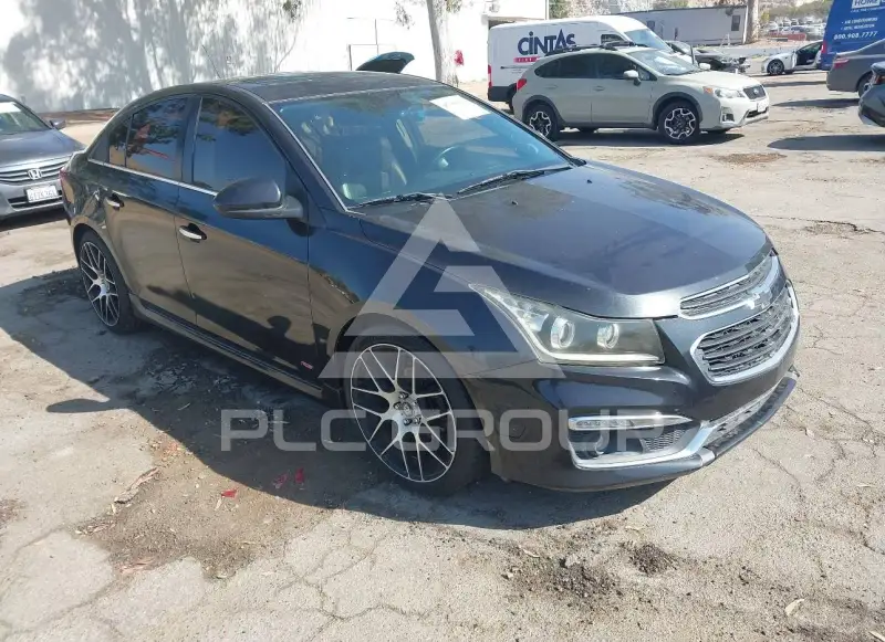 2015 Chevrolet Cruze photo