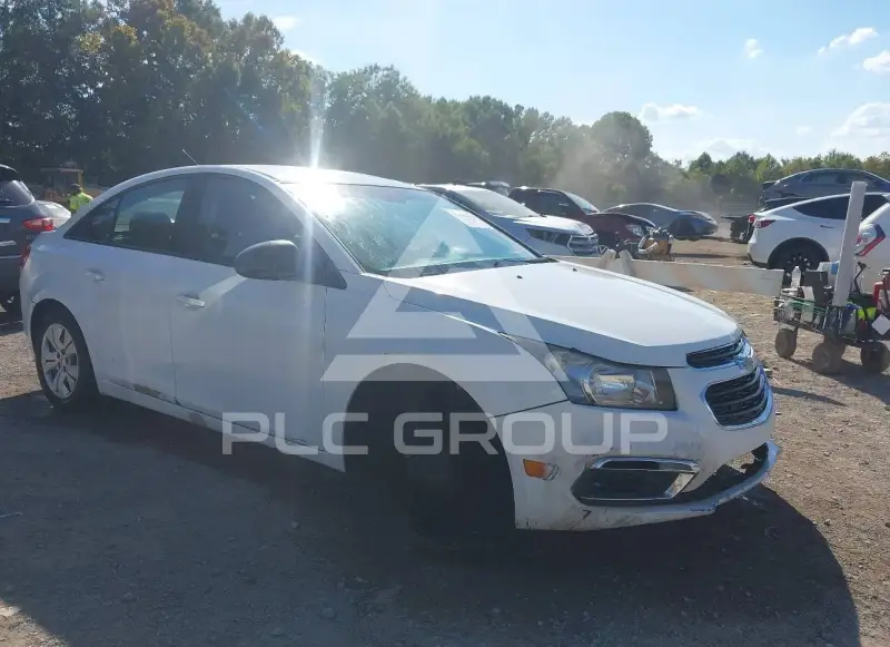 2015 Chevrolet Cruze photo