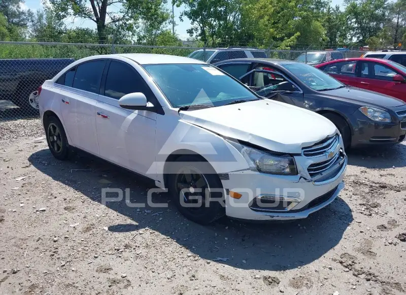 2015 Chevrolet Cruze photo
