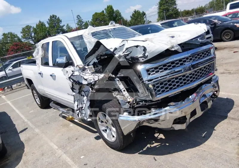 2015 Chevrolet Silverado photo