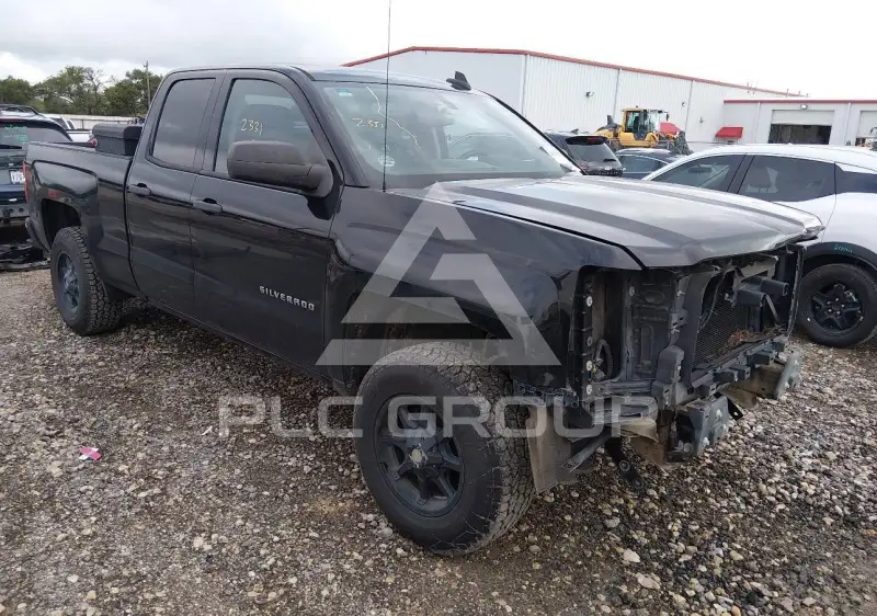 2015 Chevrolet Silverado photo