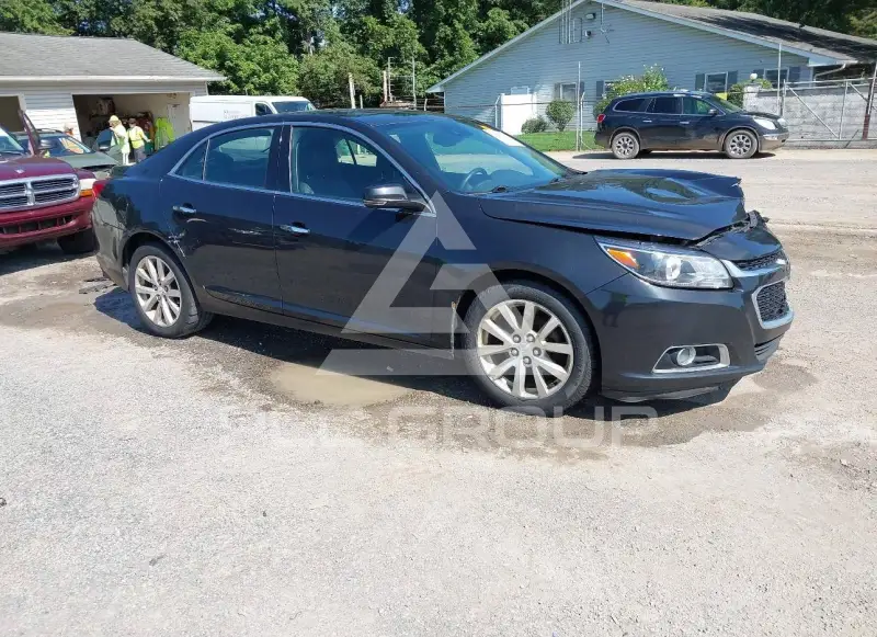 2015 Chevrolet Malibu photo