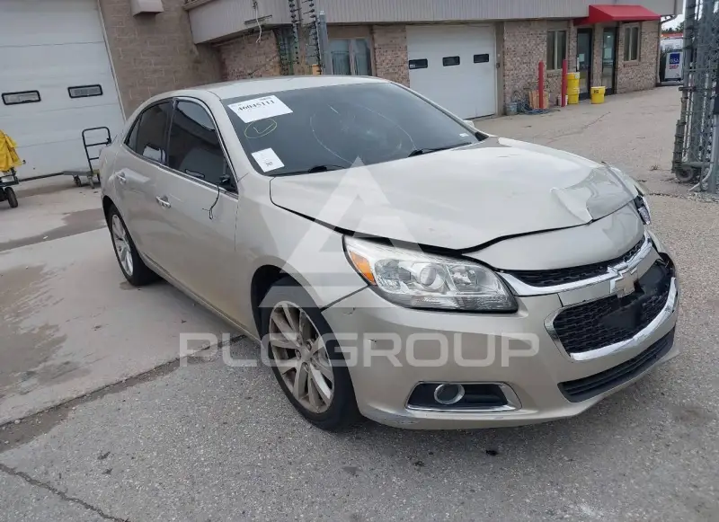 2015 Chevrolet Malibu photo
