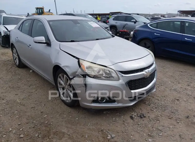 2015 Chevrolet Malibu photo