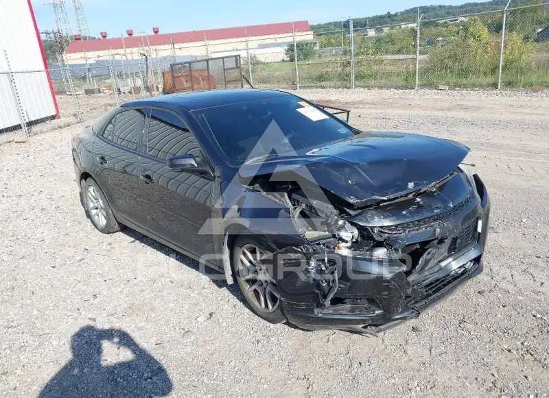 2015 Chevrolet Malibu photo