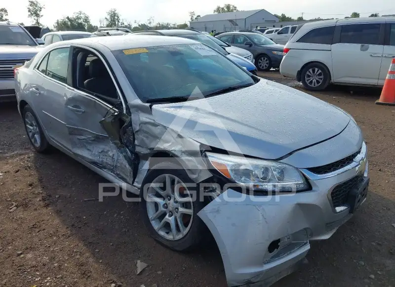 2015 Chevrolet Malibu photo