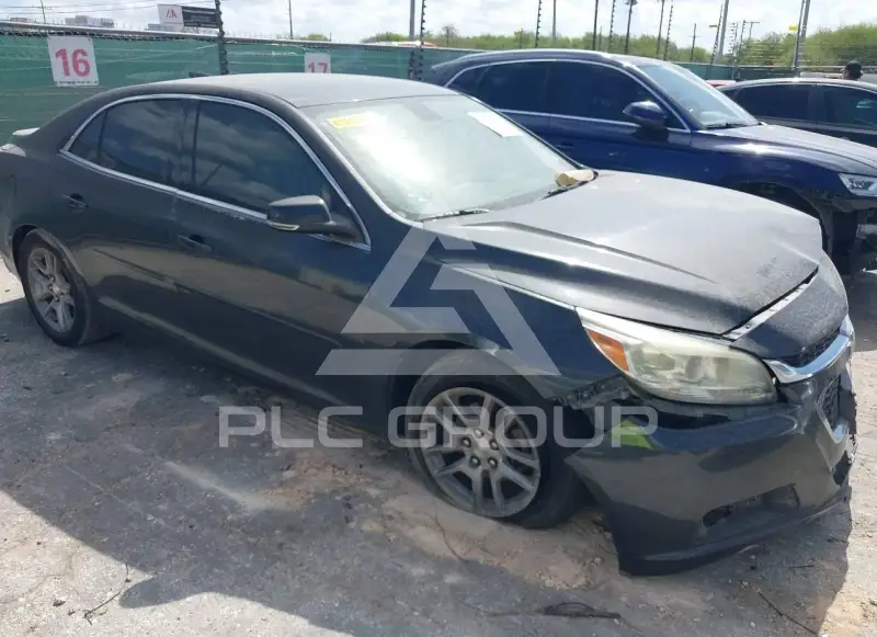 2015 Chevrolet Malibu photo