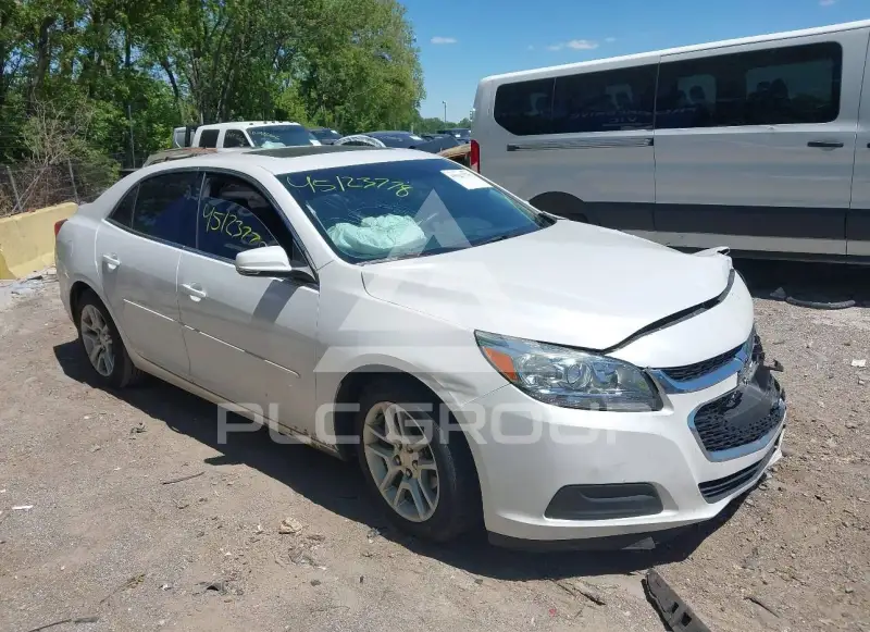2015 Chevrolet Malibu photo