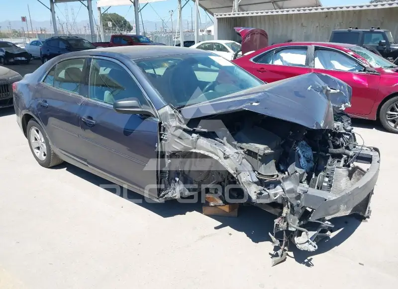 2015 Chevrolet Malibu photo