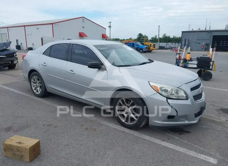 2015 Chevrolet Malibu photo