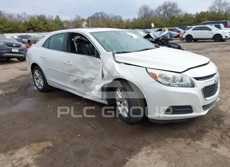 2015 Chevrolet Malibu photo