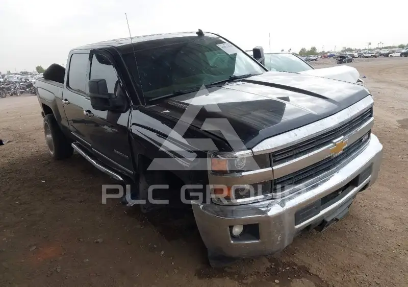 2015 Chevrolet Silverado photo